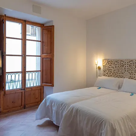 Cas Catala Hotel *